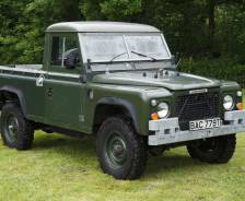 Military: 1978 Prototype Land Rover 100” for French and Swiss army evaluation